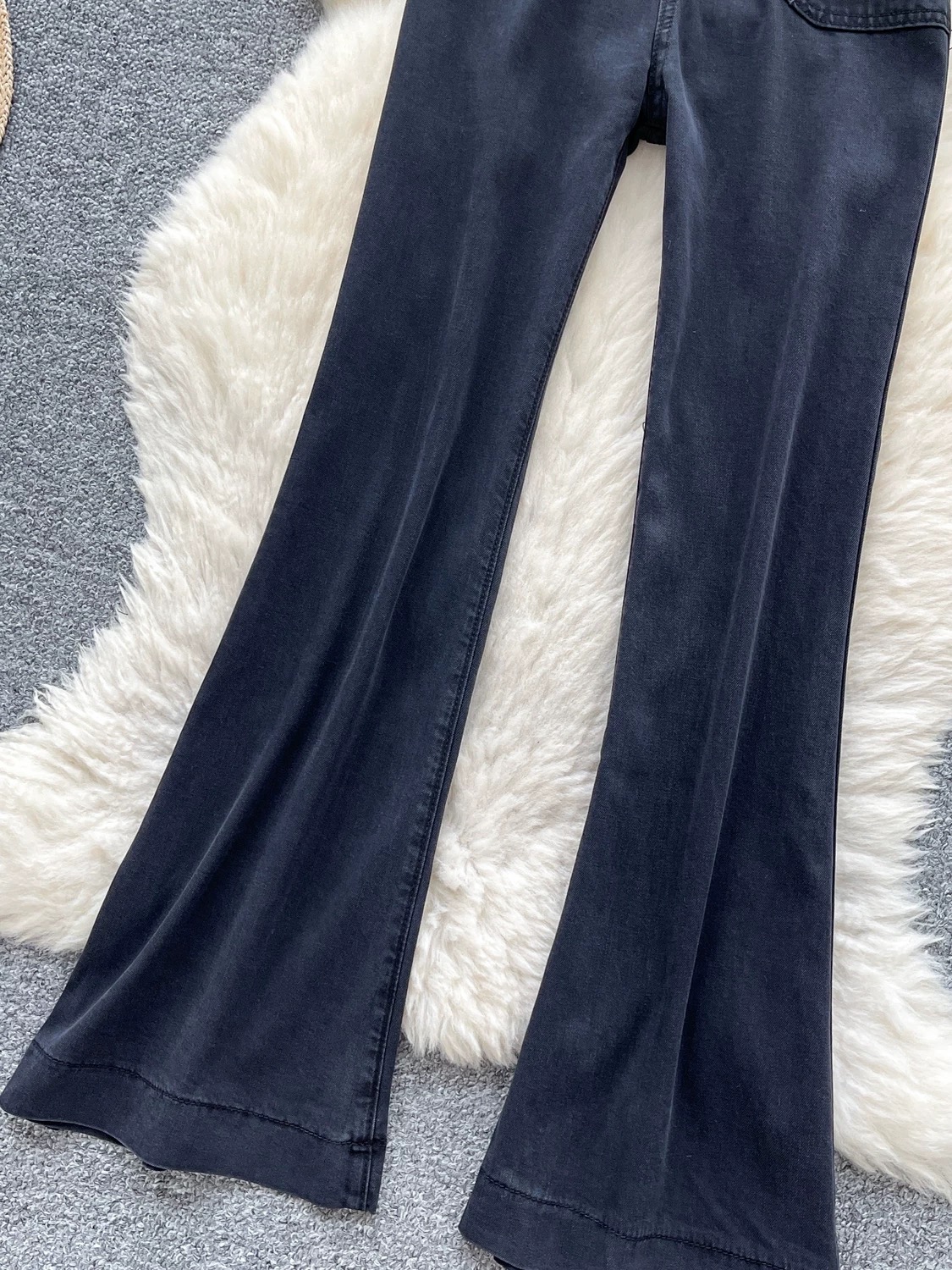 Classic shine jeans JN192 images